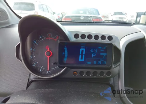 2014 Chevrolet Sonic Lt Auto из США, поврежденный, VIN 1G1JC6SG3E4234313